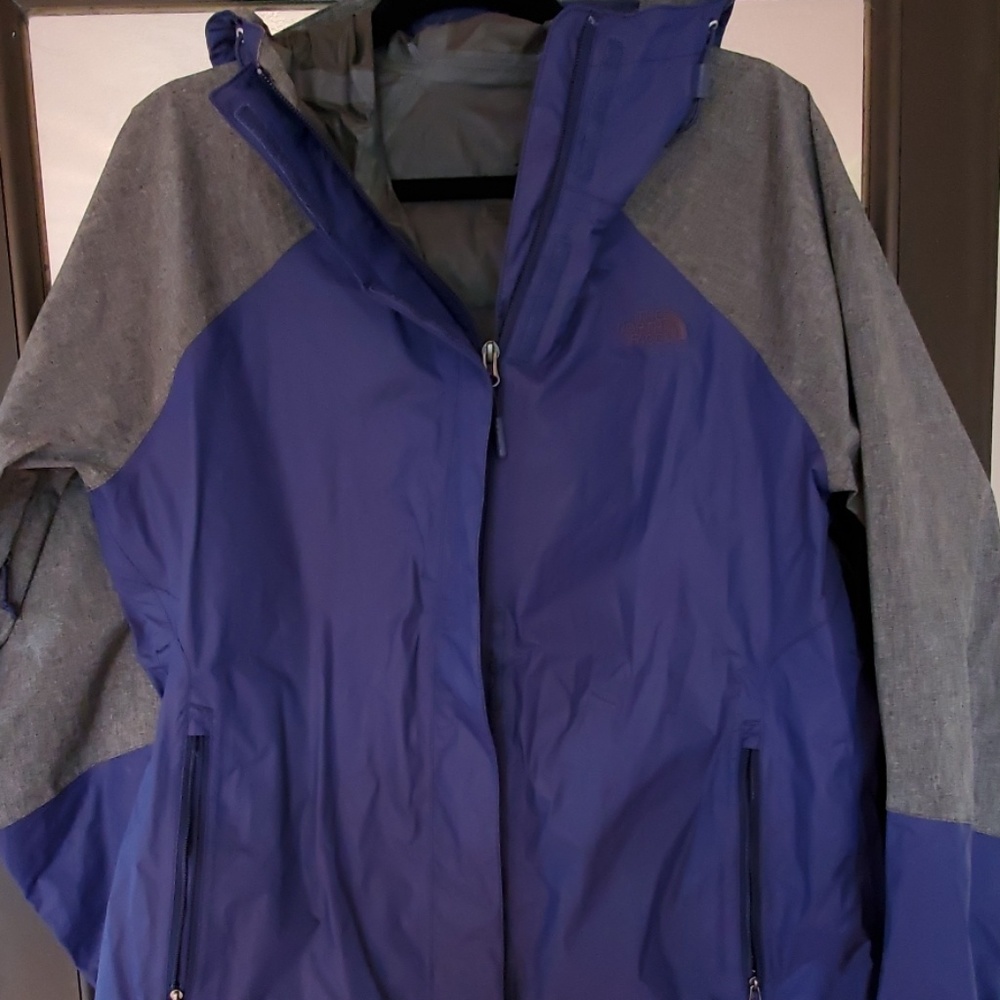 North Face Venture Jacket